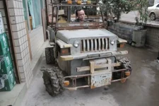 auto-001.webp