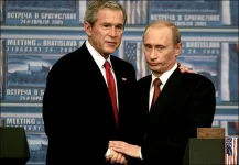 24bush3_l.webp
