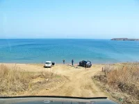 Друзья уже оценивают берег - копия.webp
