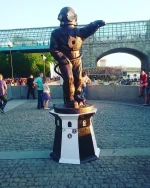 XHrG0T8002c.webp