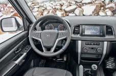 uaz-patriot-004.webp