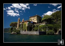 Italy-villa-del-balbianello-from-water.webp