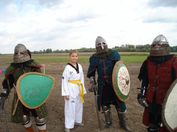 10.09.11  80-лет Наримановскому району.
Воины разных времён.
