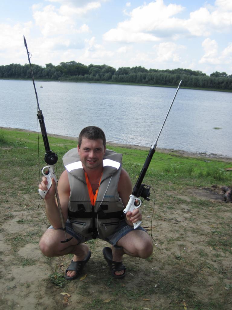IMG 0279[1]
Видел сон... Две здоровых рыпп, а ружье одно ...
Теперь вот всегда с двумя )))