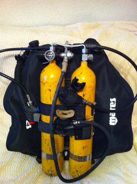 Регулятор2
В итоге получаем полноценный аппарат с октопусом и шлангом поддува инфлятора.
Остается только вынести манометр на шланг.