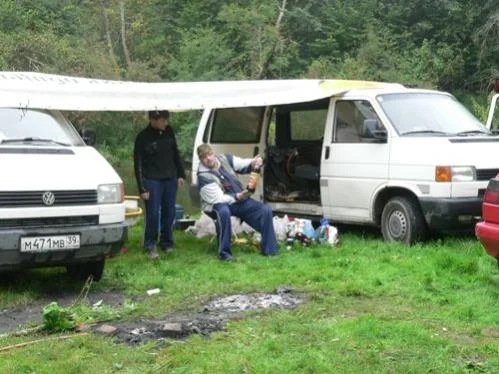 тут та мы и ели........и еще пили...))