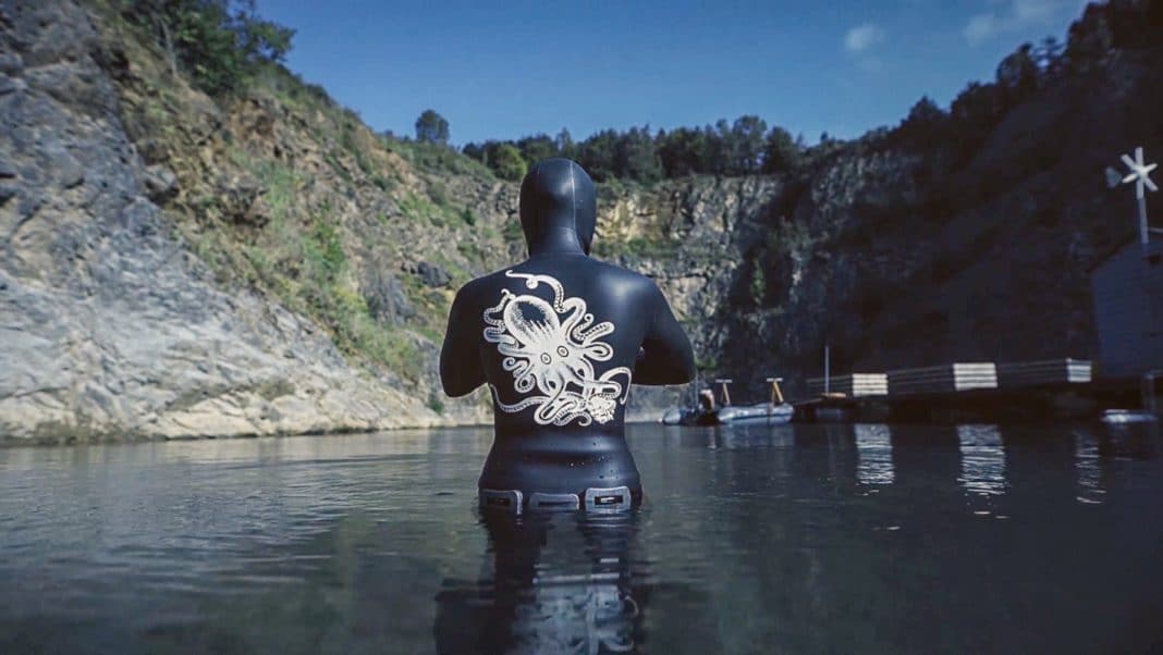 freediving-for-a-bottle-of-rum freediving-for-a-bottle-of-rum