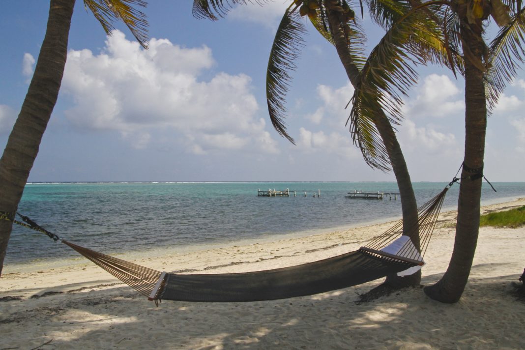 the-cayman-islands-outlines-the-steps-for-its-reopening the-cayman-islands-outlines-the-steps-for-its-reopening