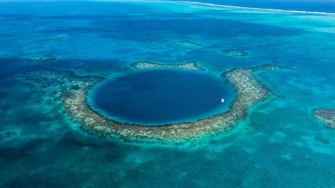 belize-scuba-diving:-5-dive-sites-not-miss-out-on belize-scuba-diving:-5-dive-sites-not-miss-out-on
