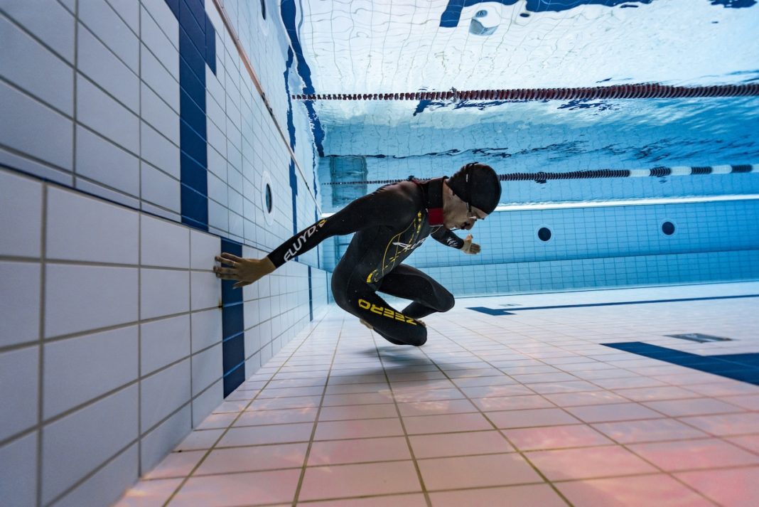 7-tips-to-improve-your-no-fins-freediving-technique 7-tips-to-improve-your-no-fins-freediving-technique